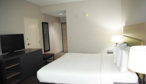 King Room - Non-Smoking
