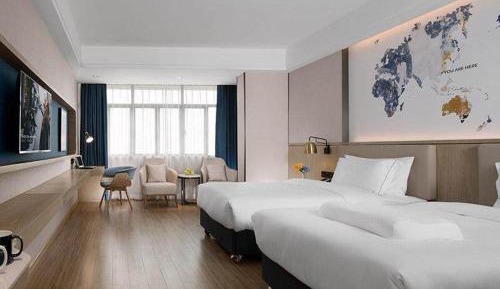 Premier Twin Room