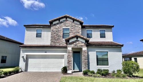 Four-Bedroom Holiday Home