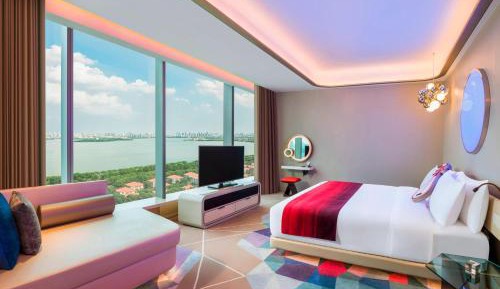 Fabulous Room, Guest room, 1 King, Jinji Lake view