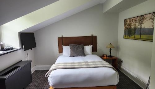 Small Double Room