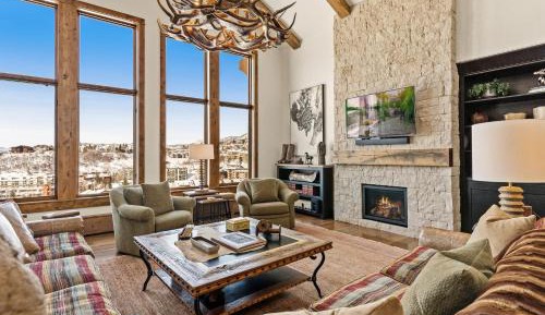 Penthouse Apartment