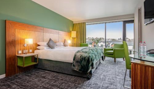 Deluxe Double Room with River View