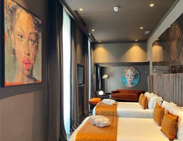 One-Bedroom Suite