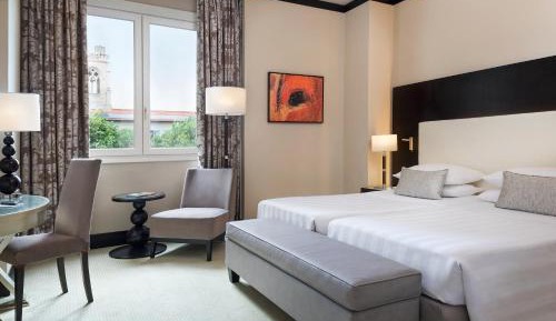 Superior, Guest room, 1 King