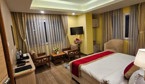 Deluxe Suite