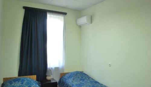 Large Double or Twin Room