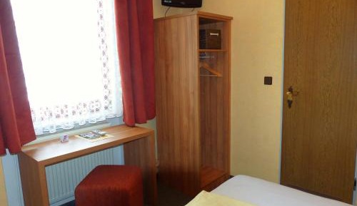 Small Double Room