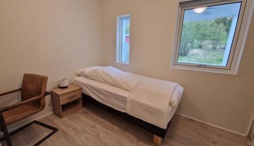 Single Room with Shared Shower and Toilet