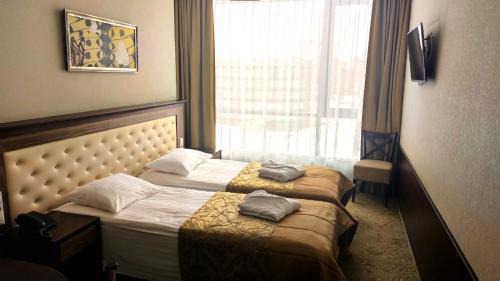 Standard Twin Room with Spa Access