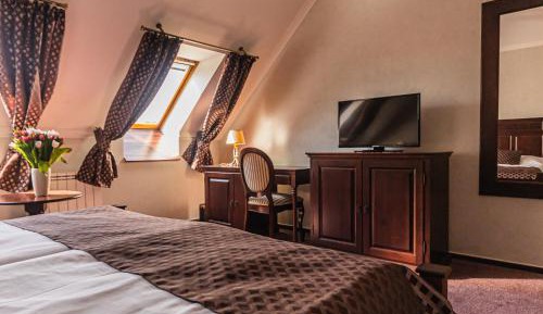Deluxe Double or Twin Room