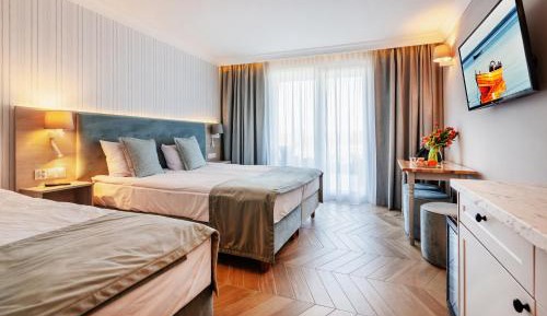 Triple Room with Terrace