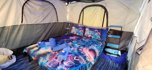 Queen Tent 2