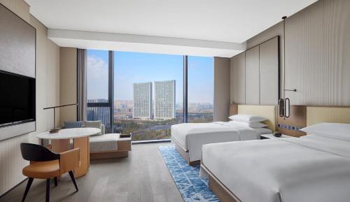Executive Twin Room with City View - Club Lounge Access