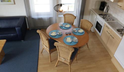 Two-Bedroom Deluxe Apartment with Balcony and Port View