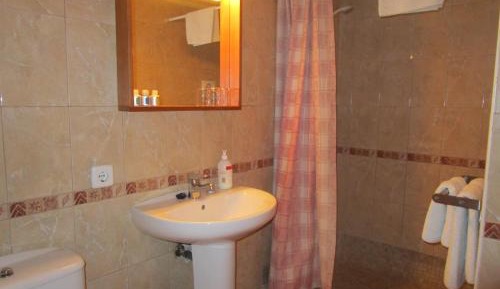 Apartment (2 Adults)