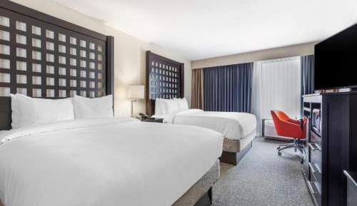 Queen Room with Two Queen Beds - Non-Smoking