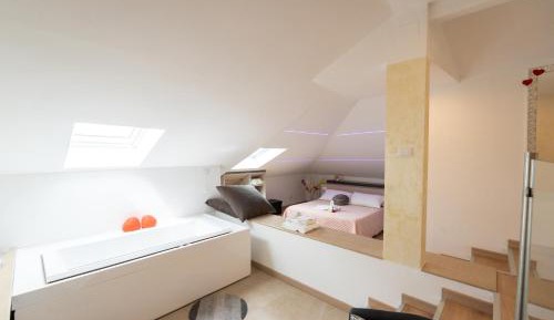 Suite with Spa Bath