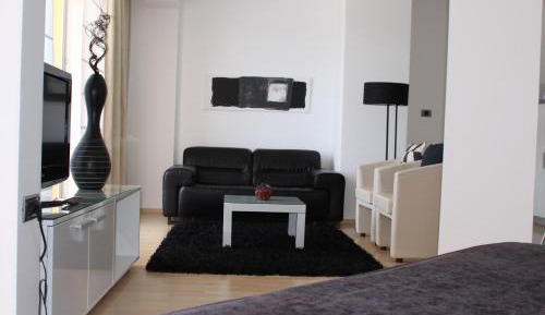 Comfort Suite with Balcony and Sea View
