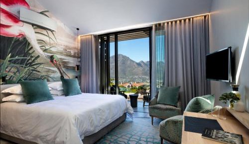 Deluxe Double Room with Balcony and Sea View