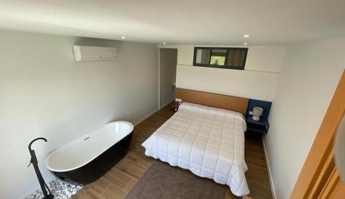 Double Room with Private Bathroom