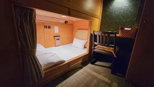 Relax Cabin for Female - Lower row
