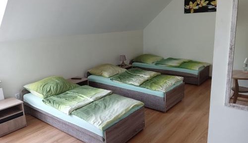 Triple Room with Private Bathroom