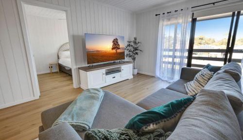 Three-Bedroom Holiday Home 