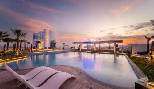 Superior Double or Twin Room with Pool View