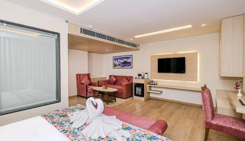 King Room with Balcony