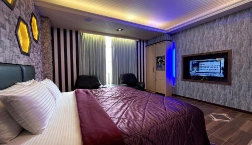 Deluxe Double Room with Bath
