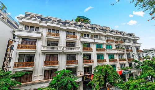 Deluxe Double or Twin Room with City View