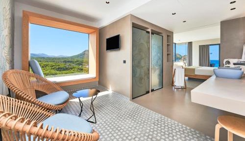 Suite with Sea View