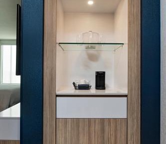 Suite, 1 King, Trundle bed