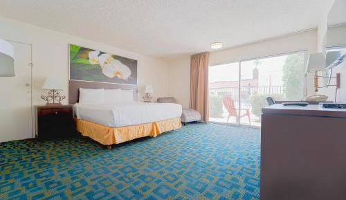 King Bed	
