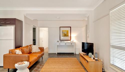 Four-Bedroom Cottage