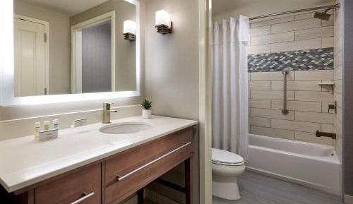 King Studio Suite