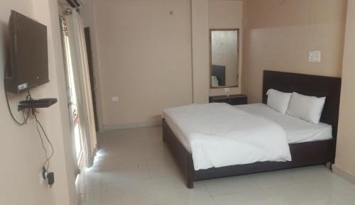Double Room with Private Bathroom
