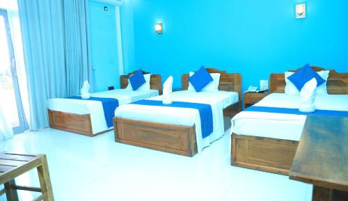 Luxury Triple Room