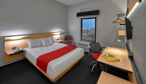 Queen Room