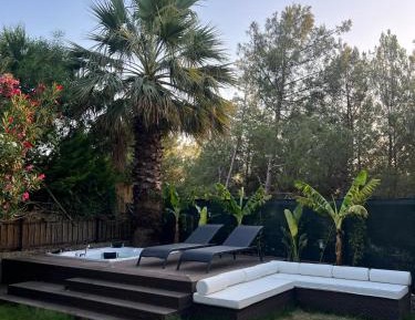 Deluxe Villa