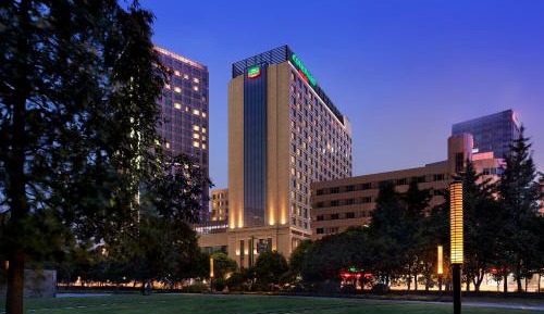 Deluxe King Room, Guest room, 1 King, City view