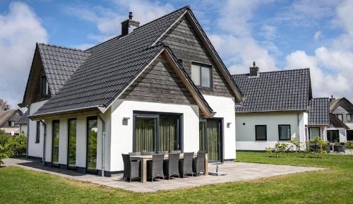 Four-Bedroom Villa