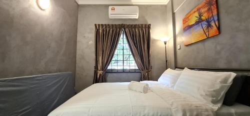 Two-Bedroom Apartment with Sea View