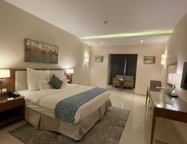 Double Room with City View - Non-Smoking