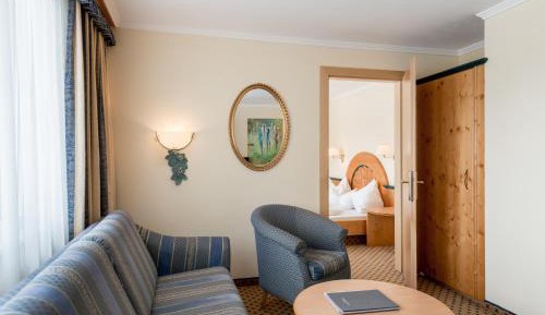 Suite with Mountain View