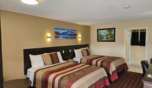 Queen Room with Two Queen Beds