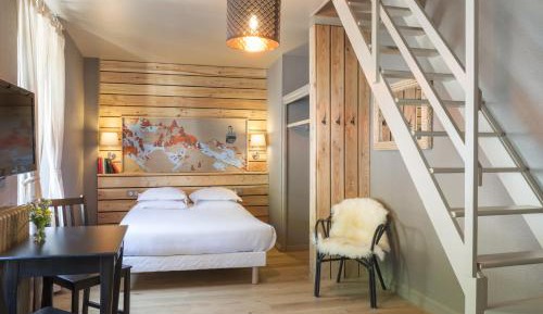 Duplex Room (4 People)