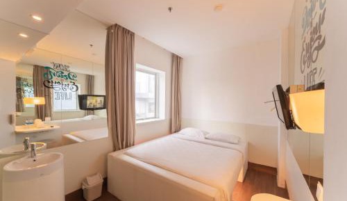 Square Plus Double Bed