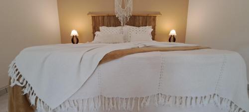 Deluxe Queen Suite